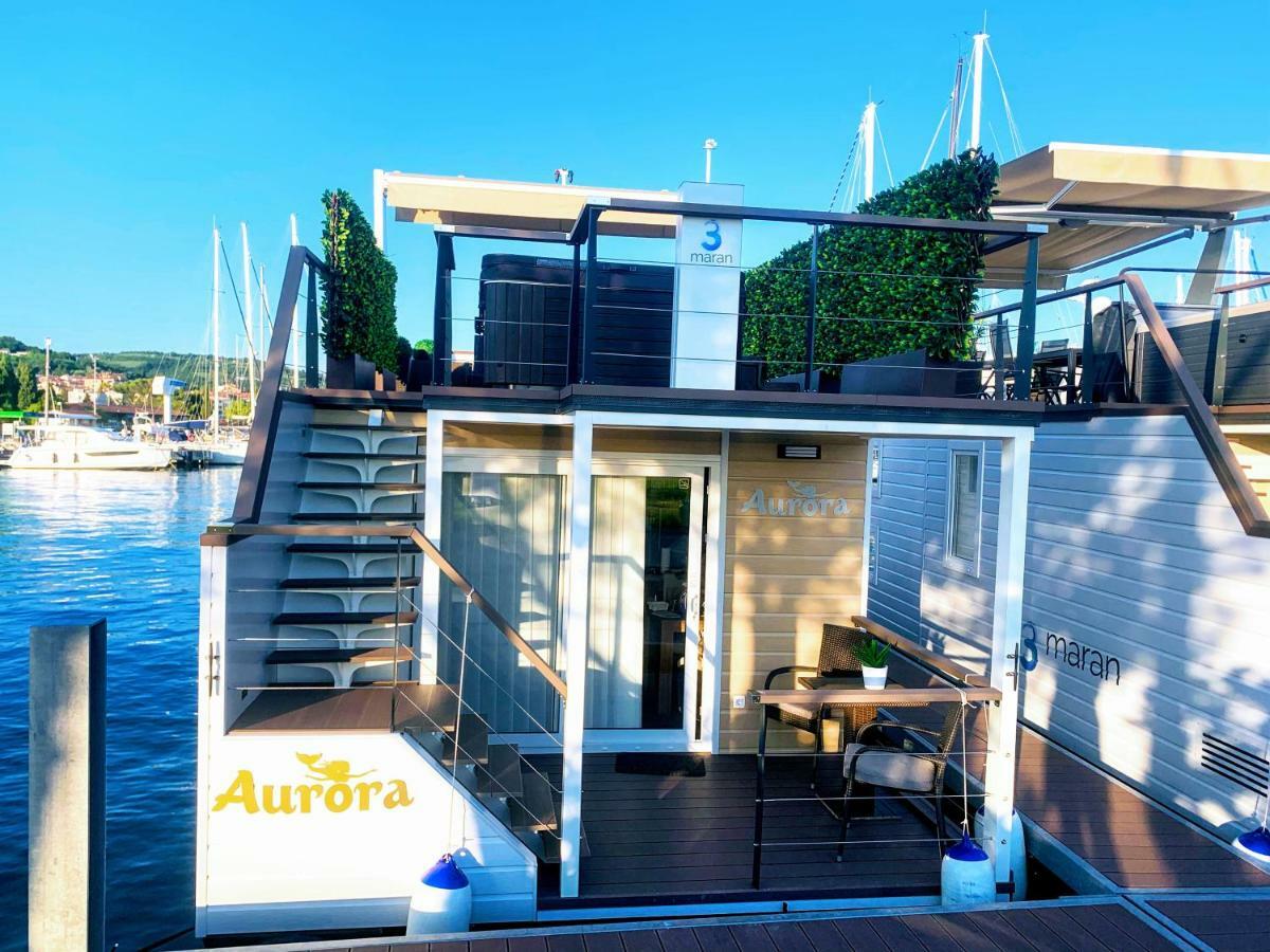 فيلا Floating Sea House Aurora بورتوروز المظهر الخارجي الصورة